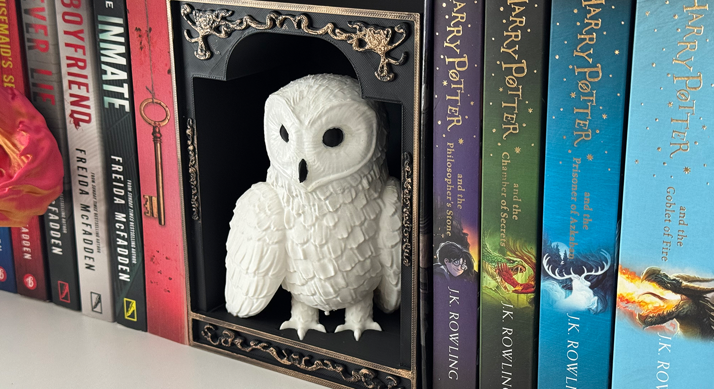 Styling Your Bookshelf with 3D Printed Decor: Tips & Inspiration