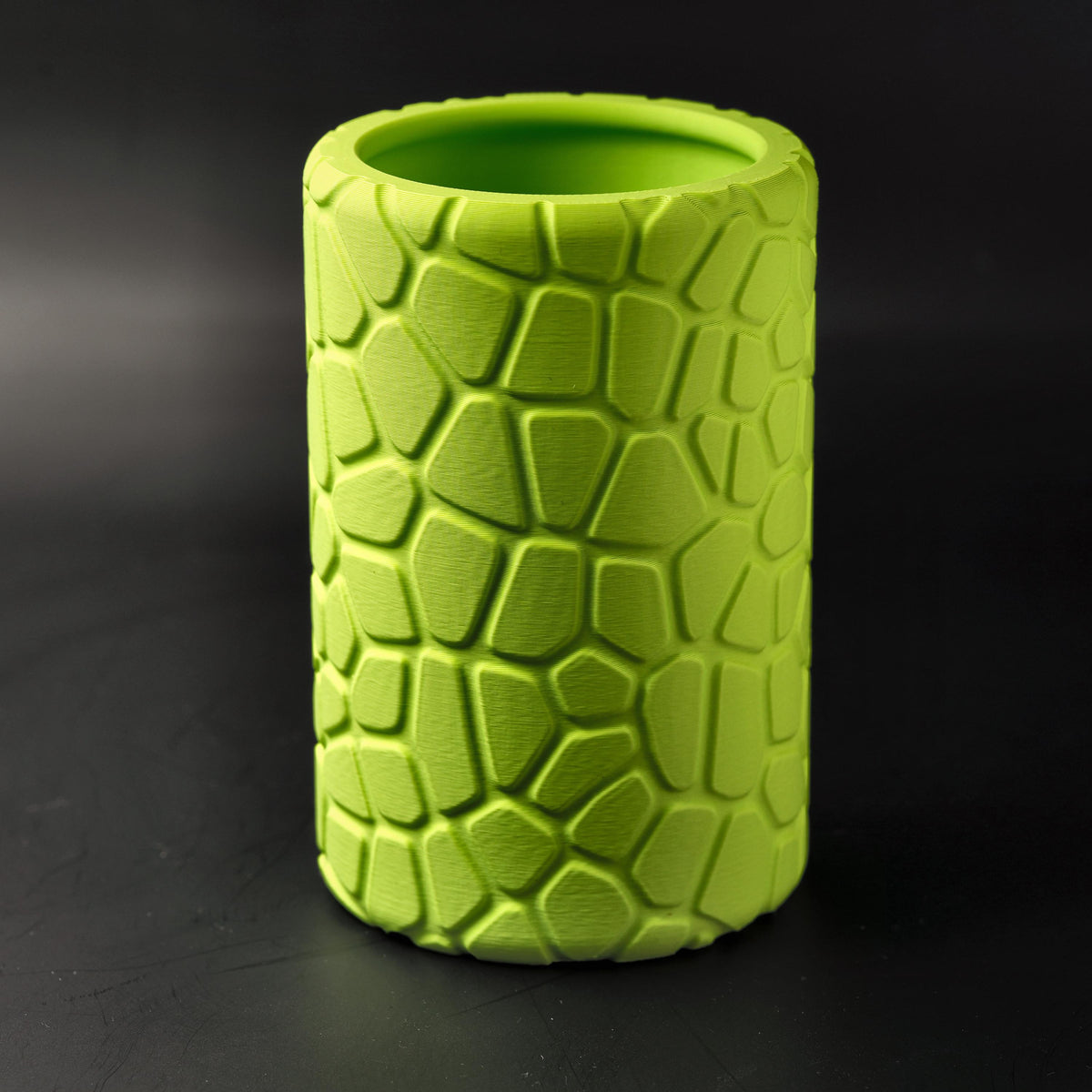 Lime geometric pencil pot