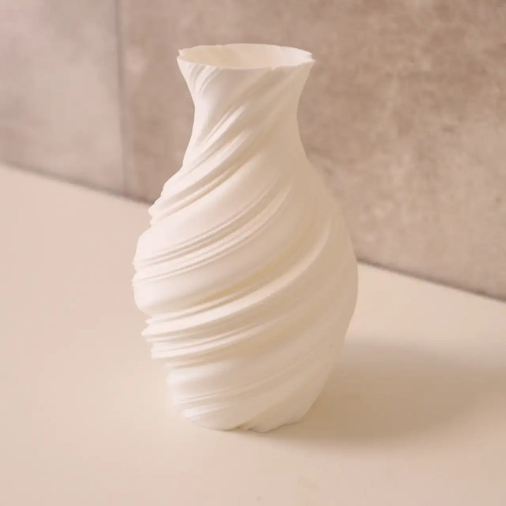 The Anna Vase Elegant Sculptural 3D Printed Décor