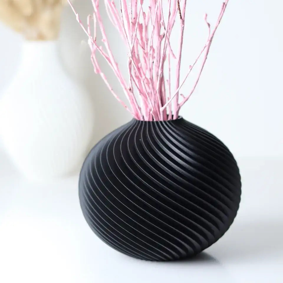 The Tania Vase