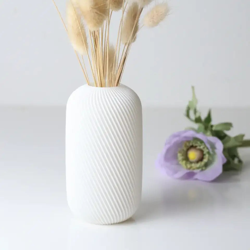 3D printed vase for dried flowers