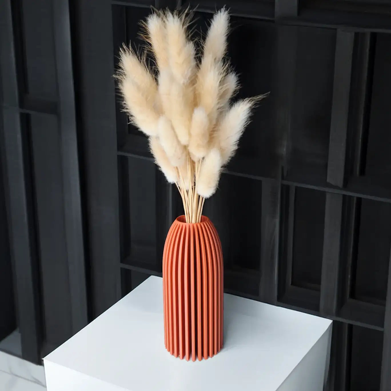 futuristic 3D printed vase for dried flowers