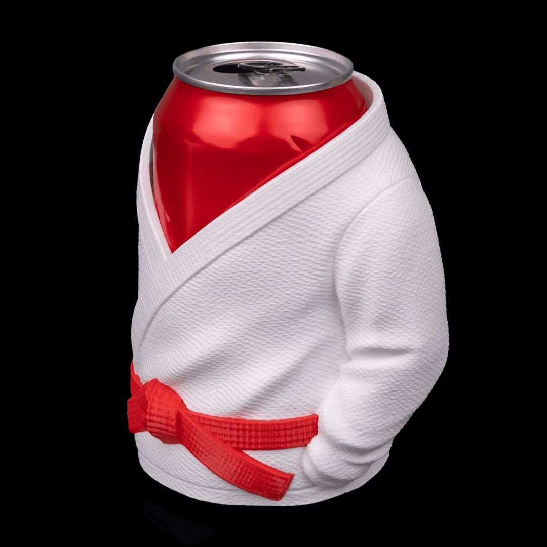 Gi holder from an angle with a can inside