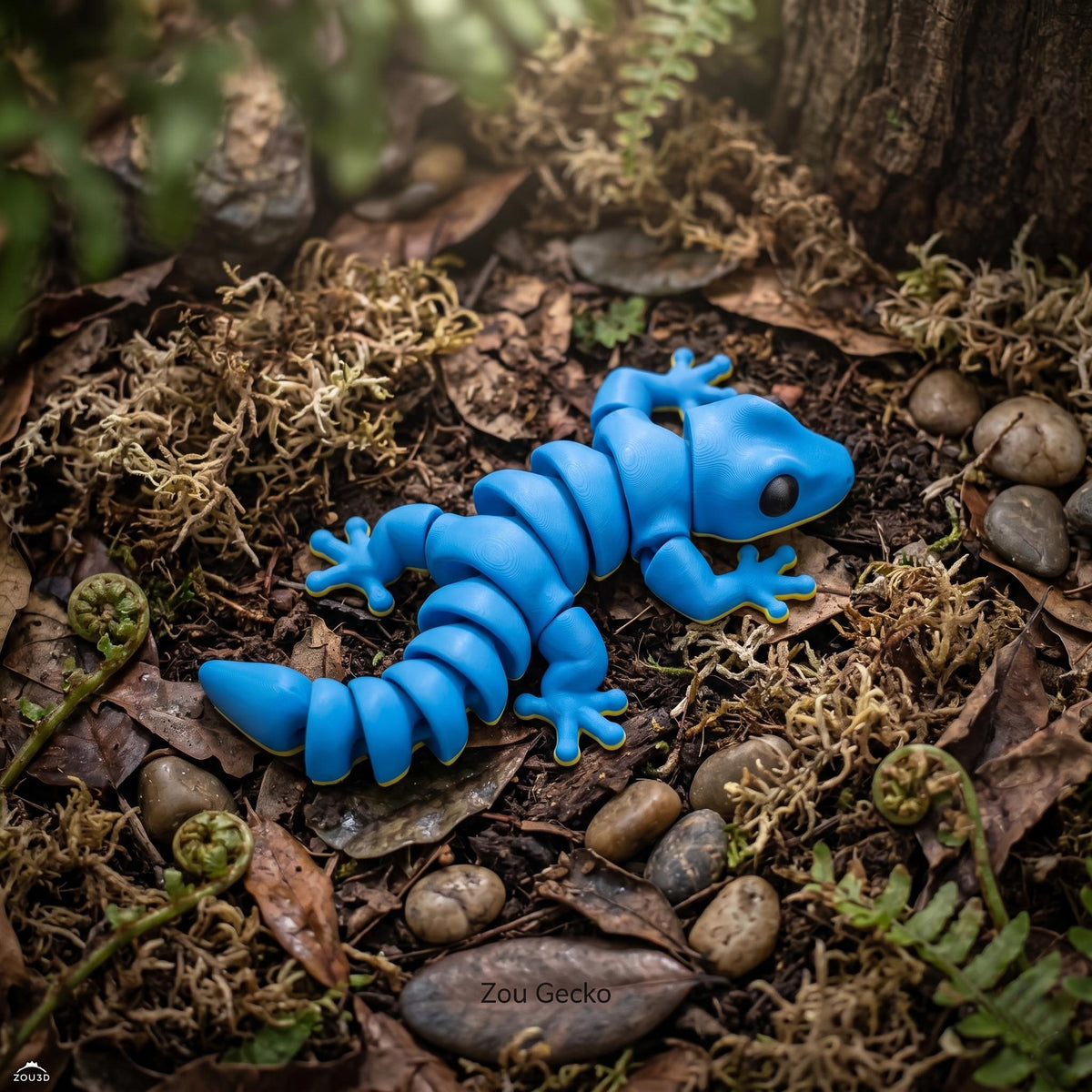 Blue articulated gecko on a forest floor