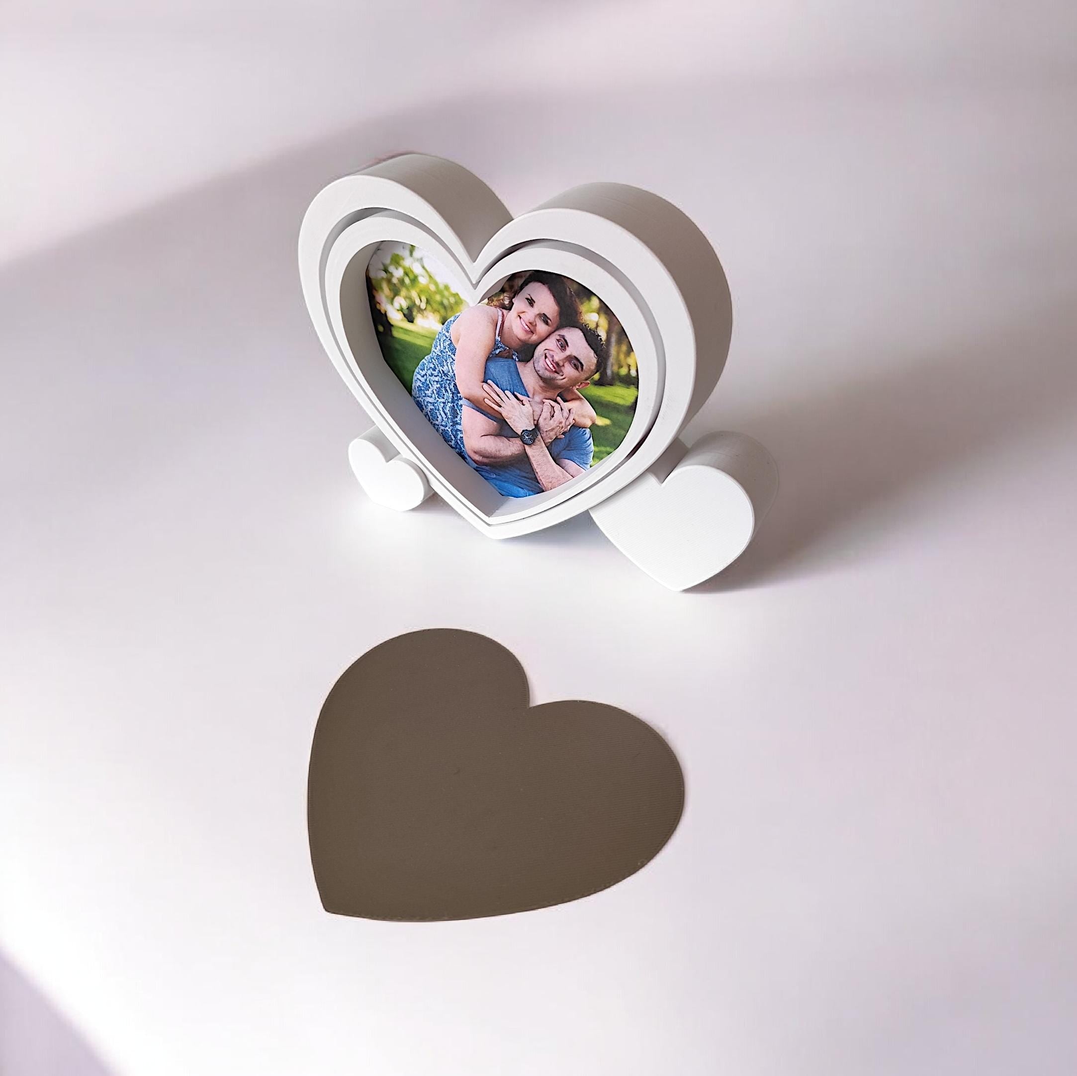3D Printed Heart Photo Frame – Freestanding Valentine's Gift with Template