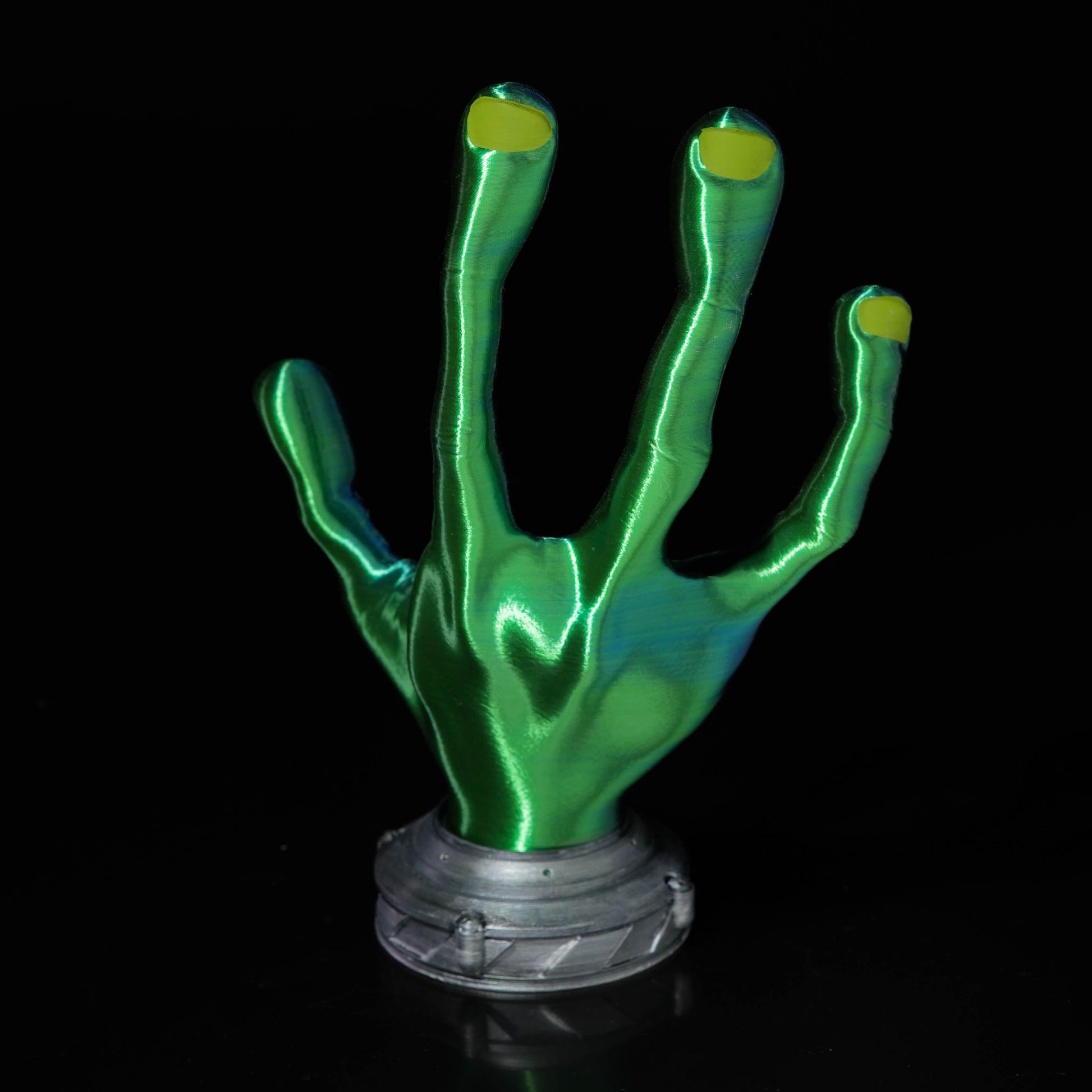 Close-up of the textured details on the 4-Finger Alien Hand Controller Holder.