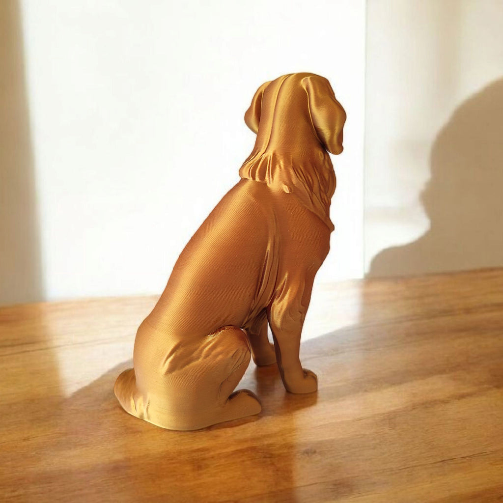 Timeless Golden Retriever figure art piece