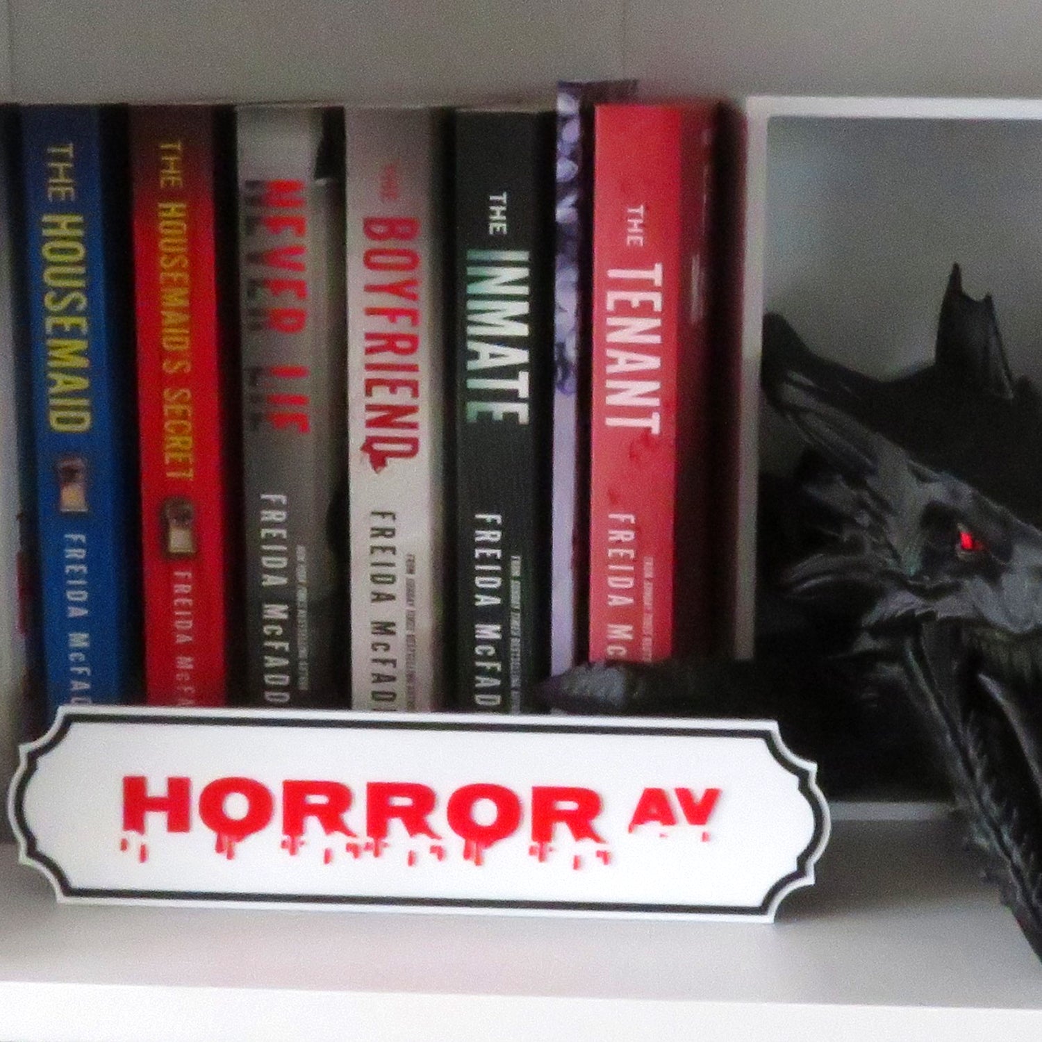 3D printed custom bookshelf street sign