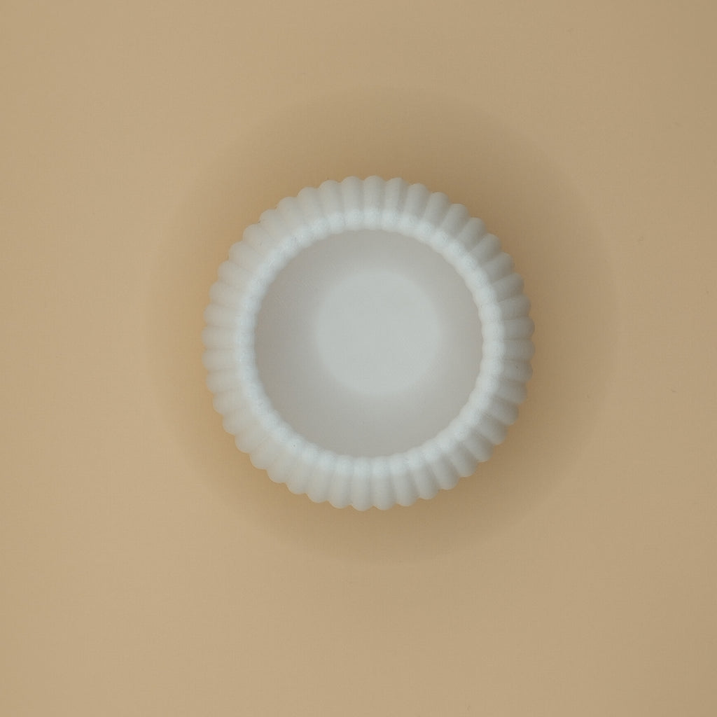 UK crafted ribbed home decor accent